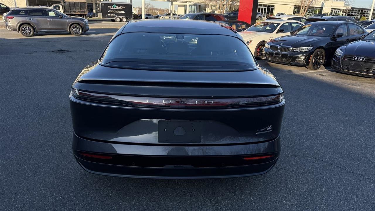 Used 2024 Lucid Air Touring image 24