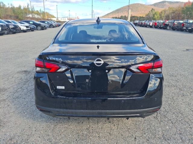 New 2025 Nissan Versa SV w/ Trunk Package image 4