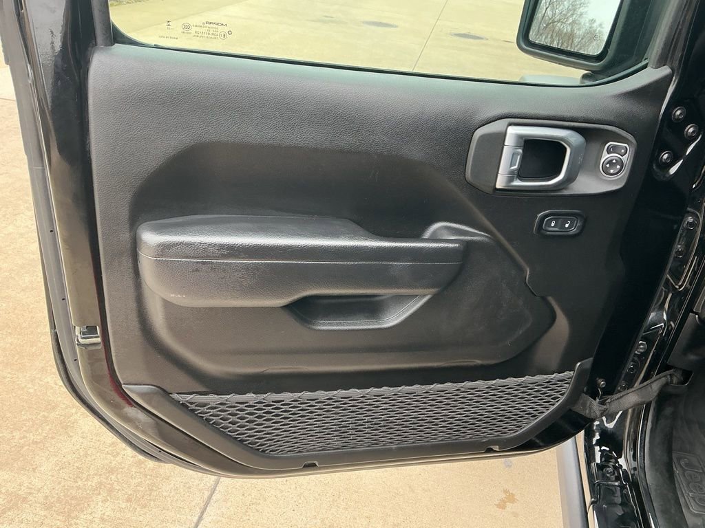 Used 2023 Jeep Wrangler Unlimited Sport AWD/4WD image 7