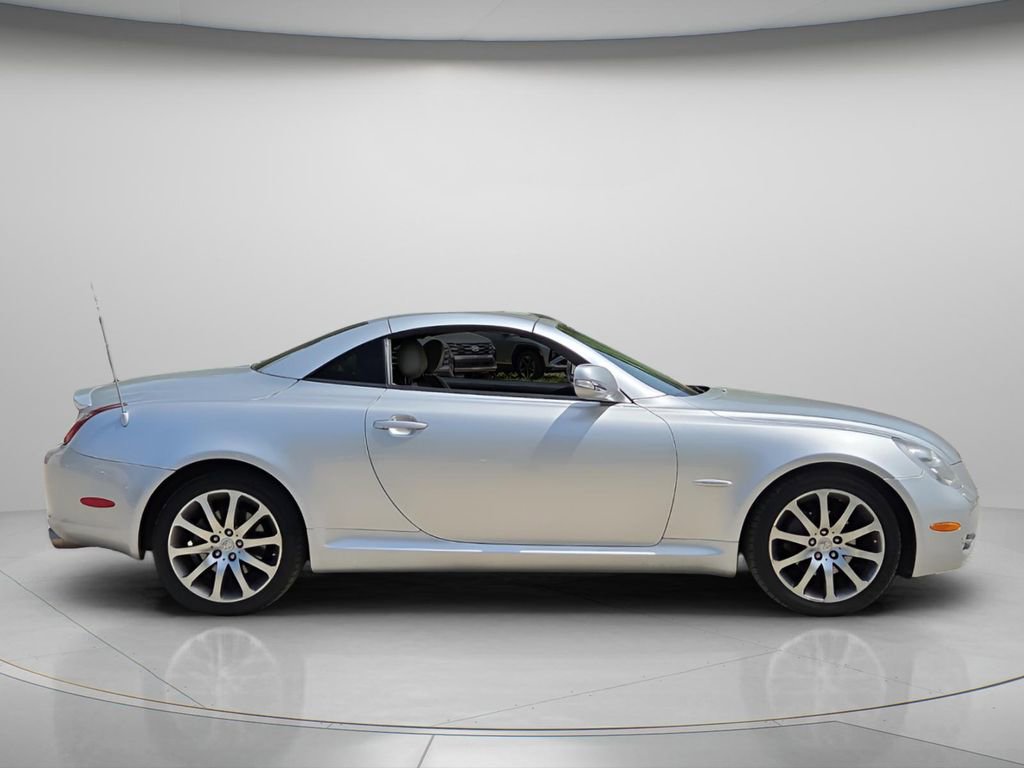Used 2009 Lexus SC 430 Convertible image 8
