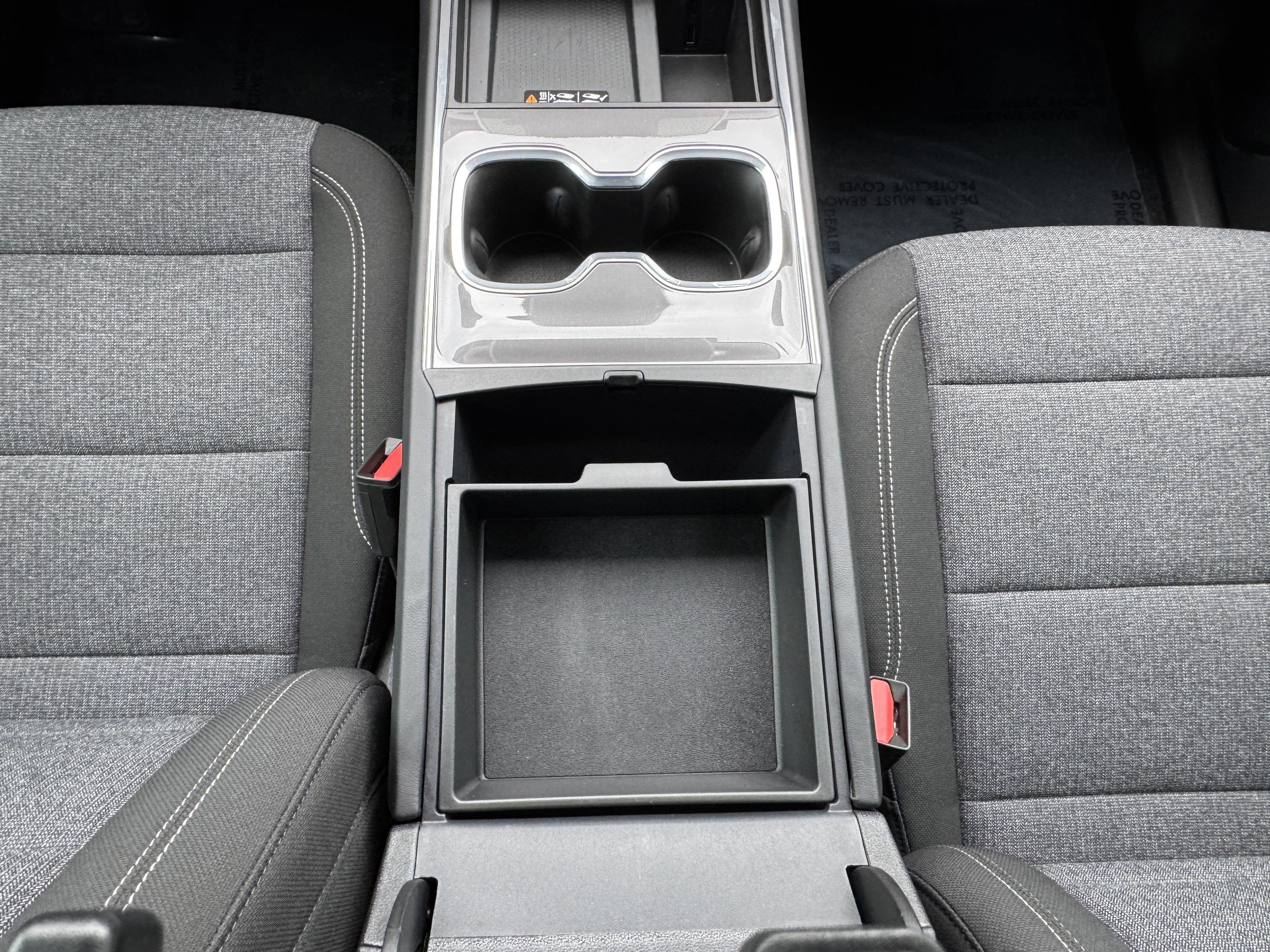 New 2026 GMC Acadia Elevation image 24