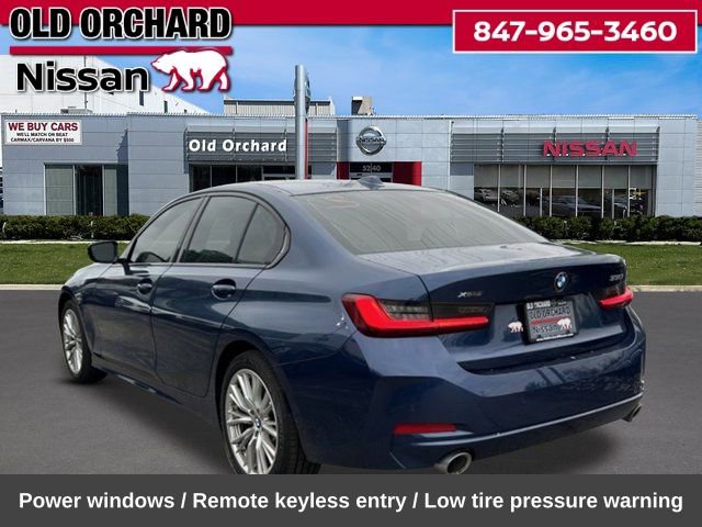 Used 2023 BMW 330i xDrive Sedan w/ Premium Package AWD/4WD image 9