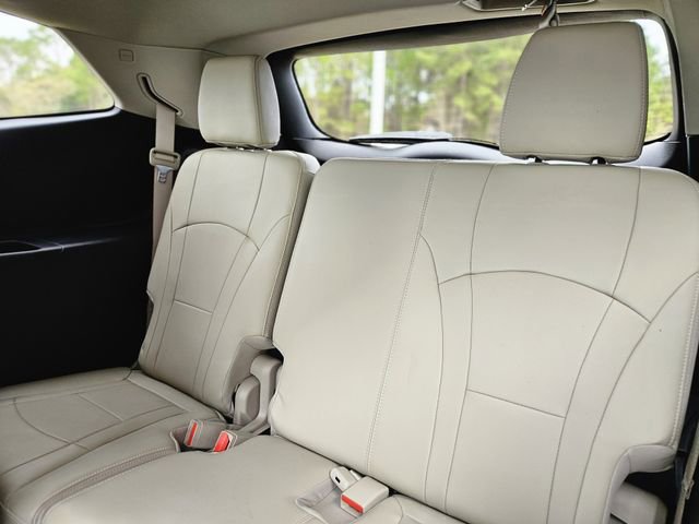 Used 2019 Buick Enclave Premium w/ Experience Buick Package image 29