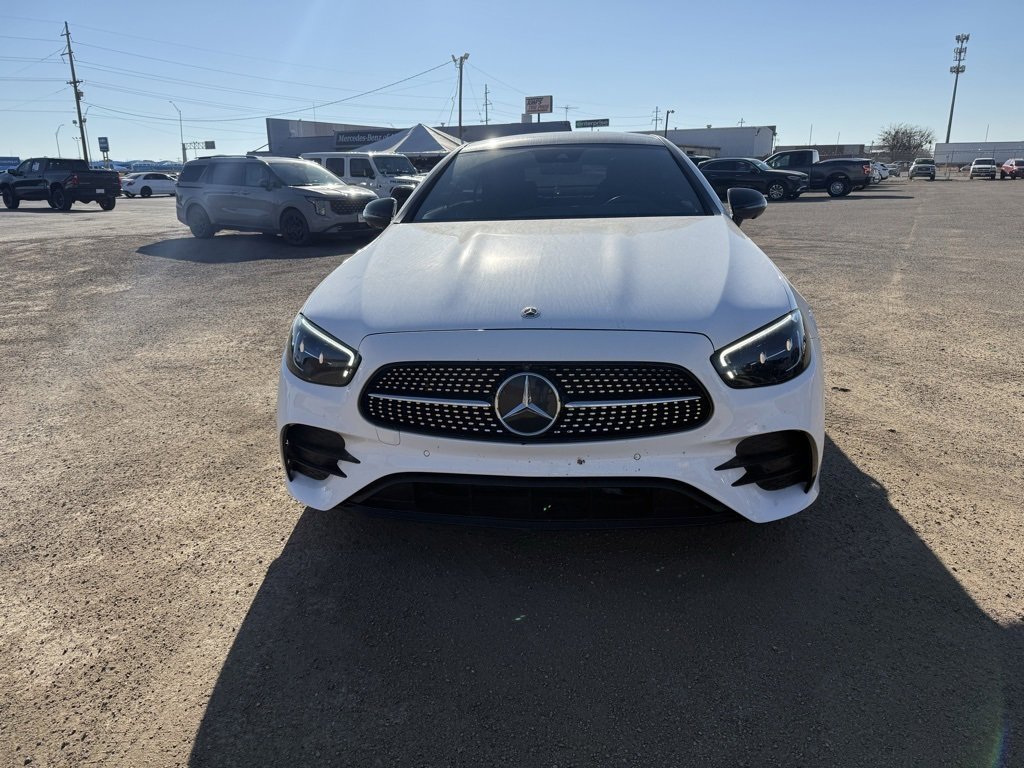 Used 2022 Mercedes-Benz E 450 Coupe image 3