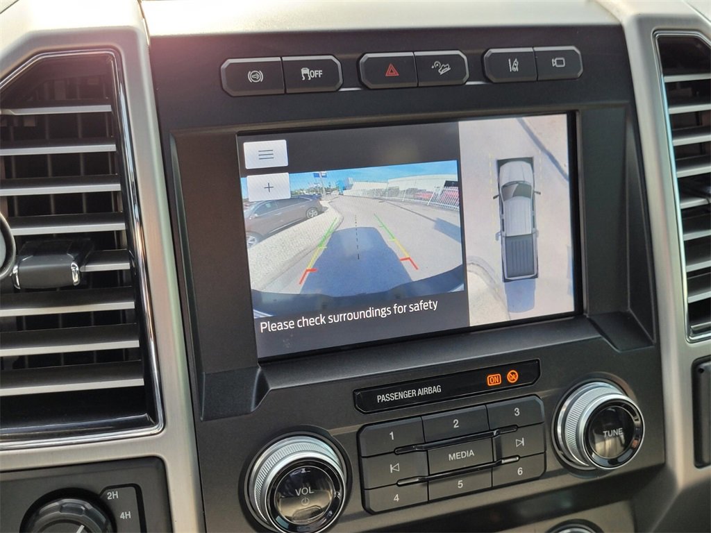 Used 2020 Ford F250 Platinum w/ FX4 Off-Road Package image 27