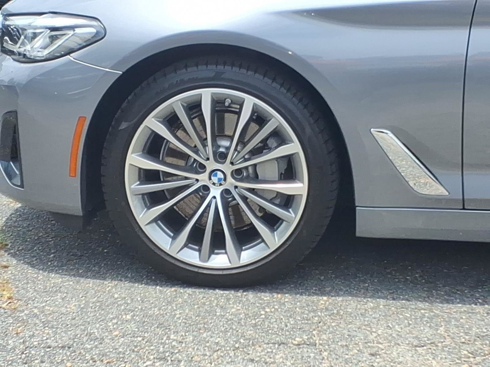 Used 2023 BMW 530i w/ Executive Package RWD image 10