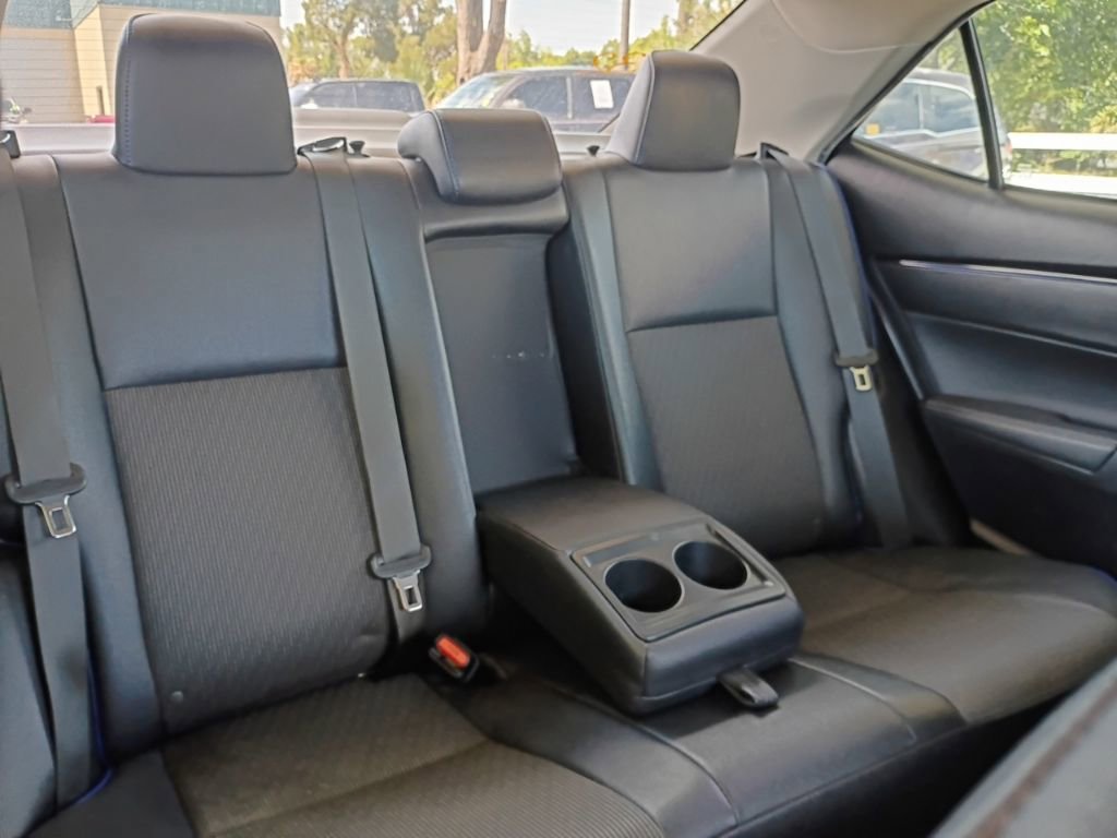 Used 2019 Toyota Corolla SE image 29