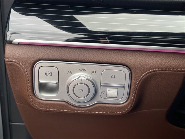 Used 2024 Mercedes-Benz GLE 450 4MATIC image 17