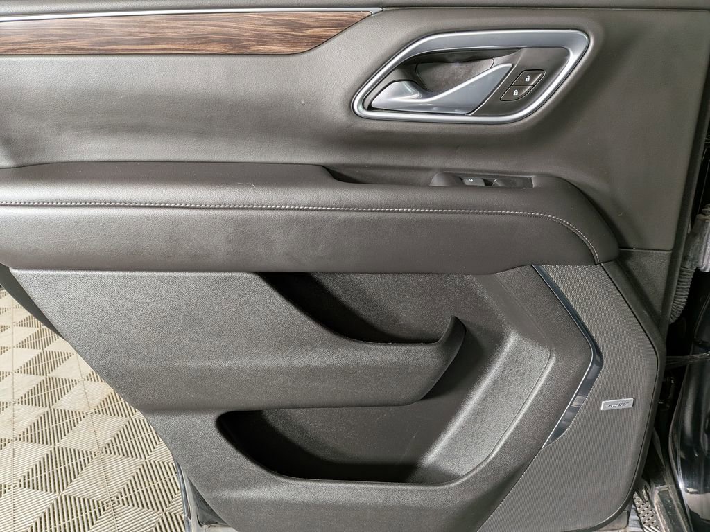 Used 2021 Chevrolet Tahoe Z71 w/ Z71 Signature Package image 34