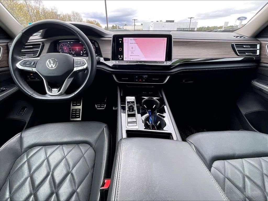 Used 2024 Volkswagen Atlas SEL Premium R-Line AWD/4WD image 21