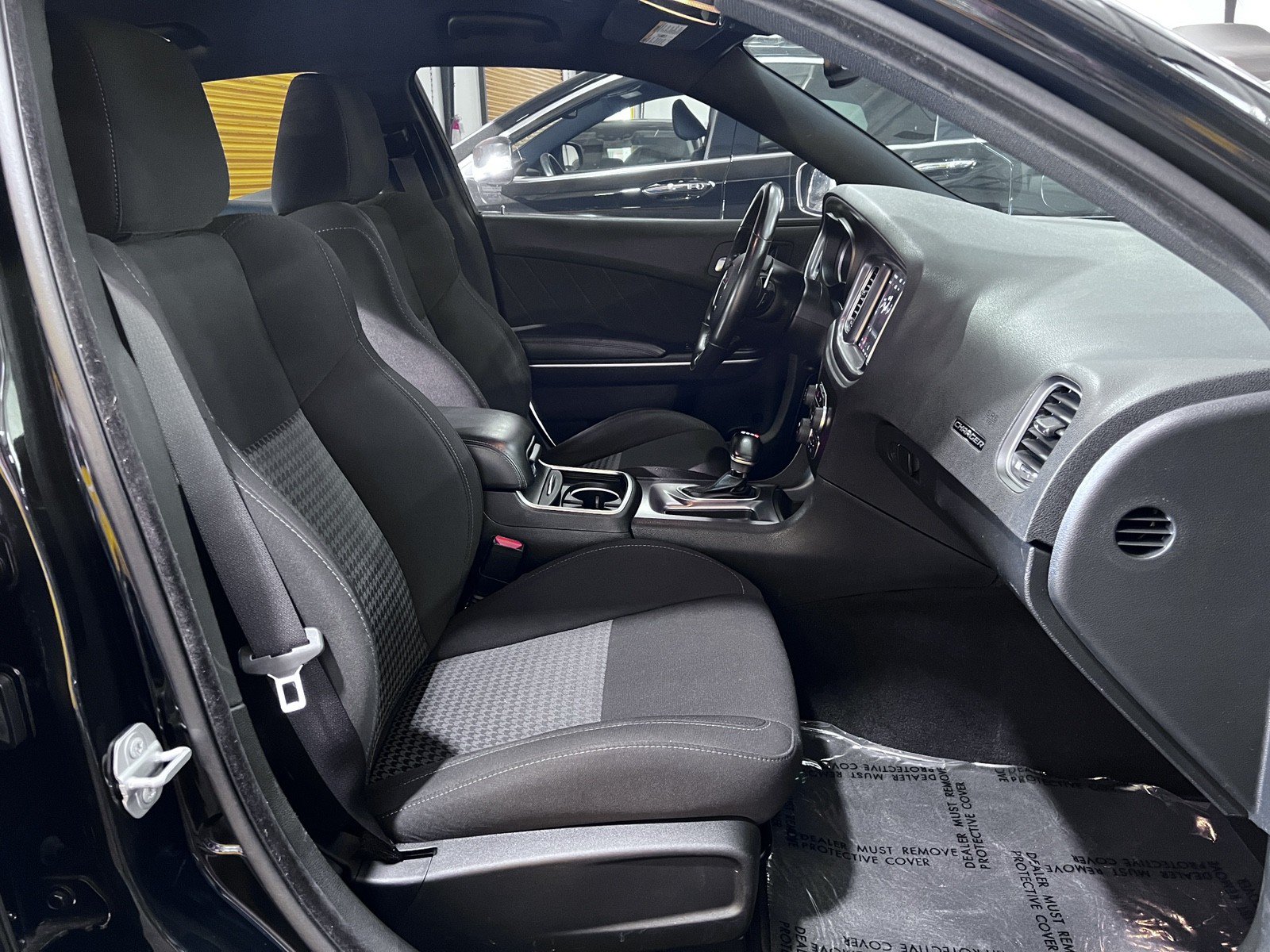Used 2020 Dodge Charger GT RWD image 17