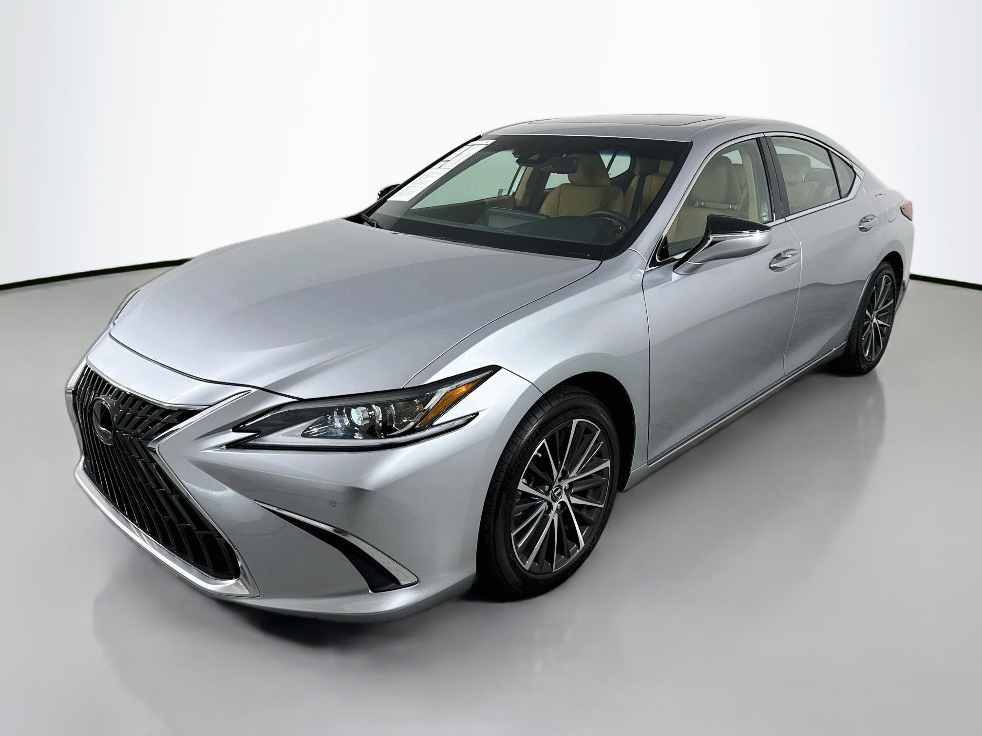Certified 2025 Lexus ES 350 w/ Premium Package FWD image 3
