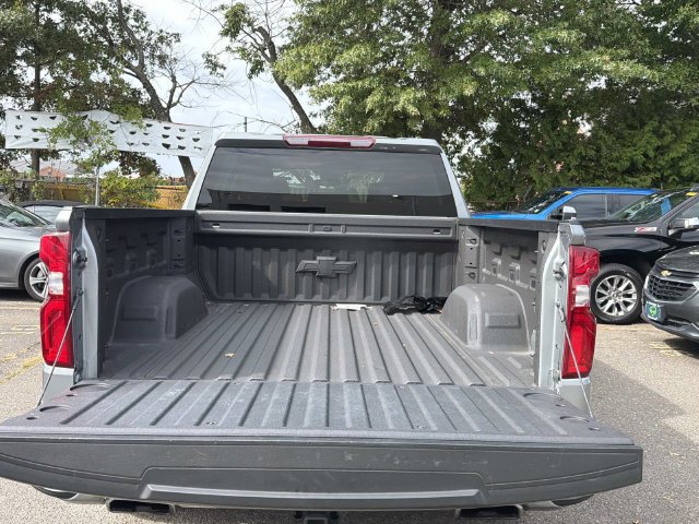 Certified 2023 Chevrolet Silverado 1500 RST AWD/4WD image 14