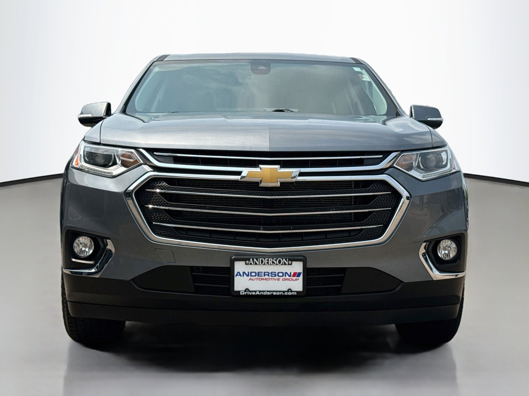 Used 2021 Chevrolet Traverse LT w/ LPO, Floor Liner Package AWD/4WD image 2