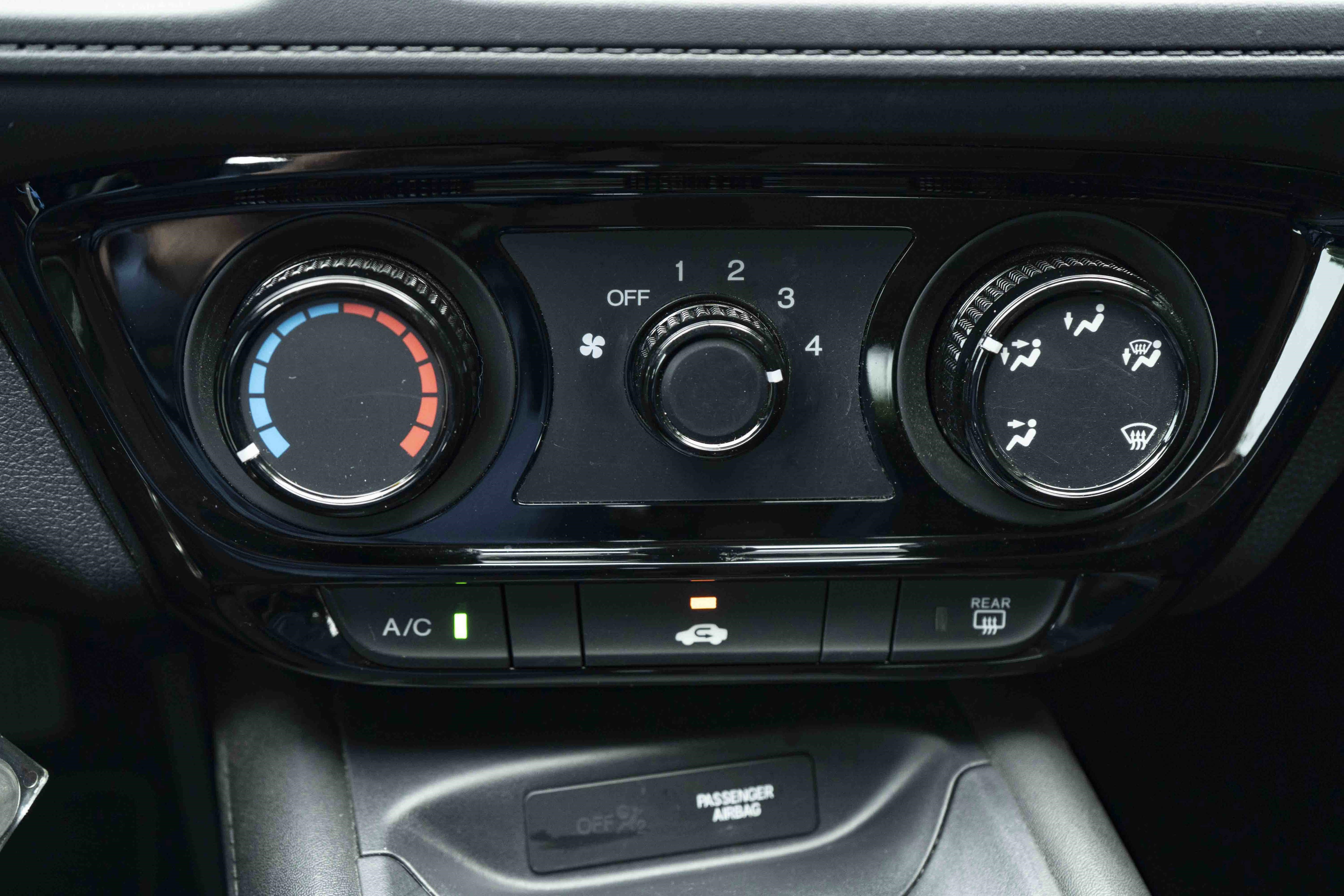 Used 2022 Honda HR-V LX image 31