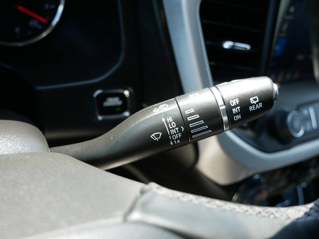 Used 2023 GMC Acadia SLT w/ Elevation Edition AWD/4WD image 34