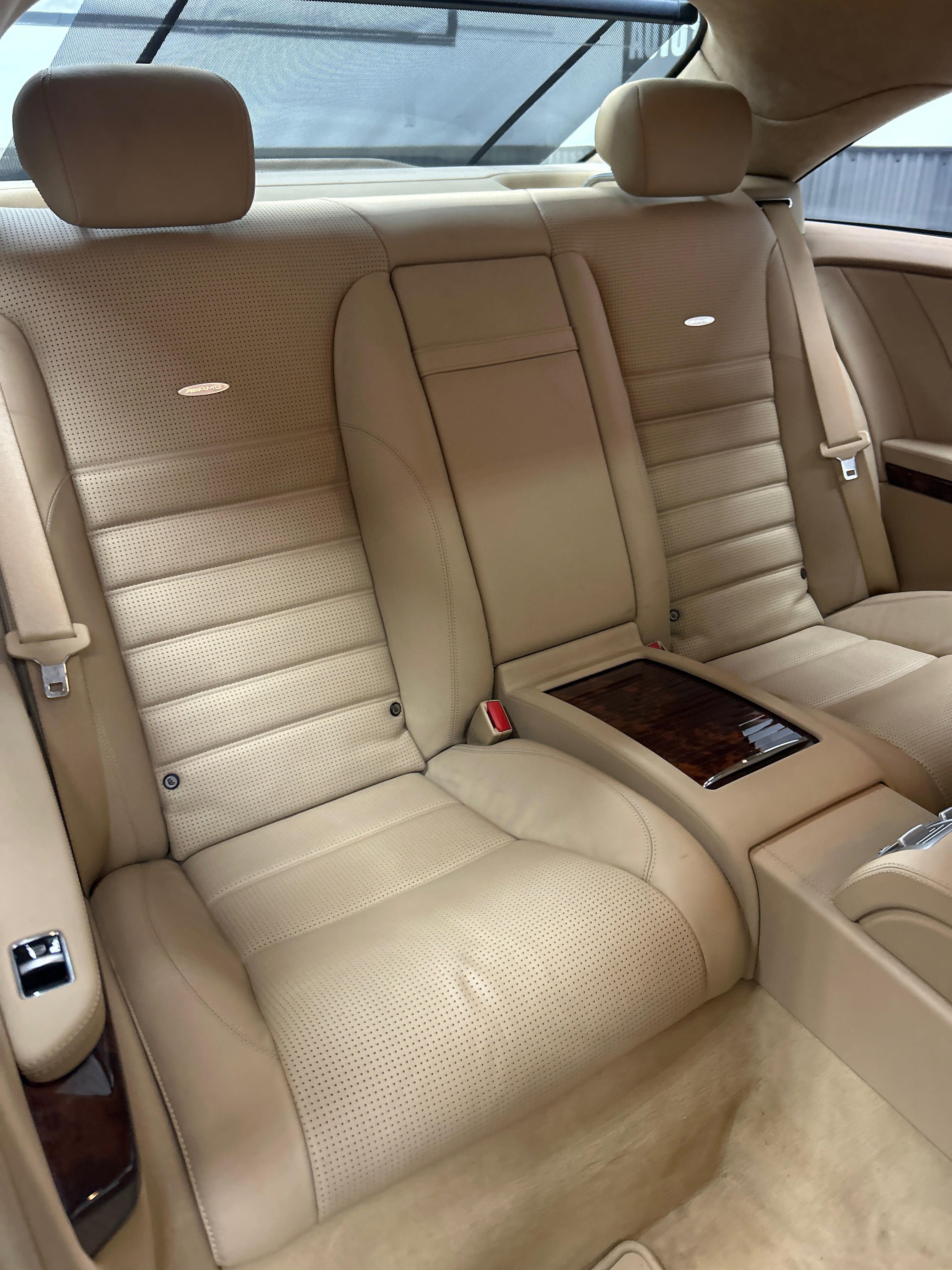 Used 2010 Mercedes-Benz CL 63 AMG image 17