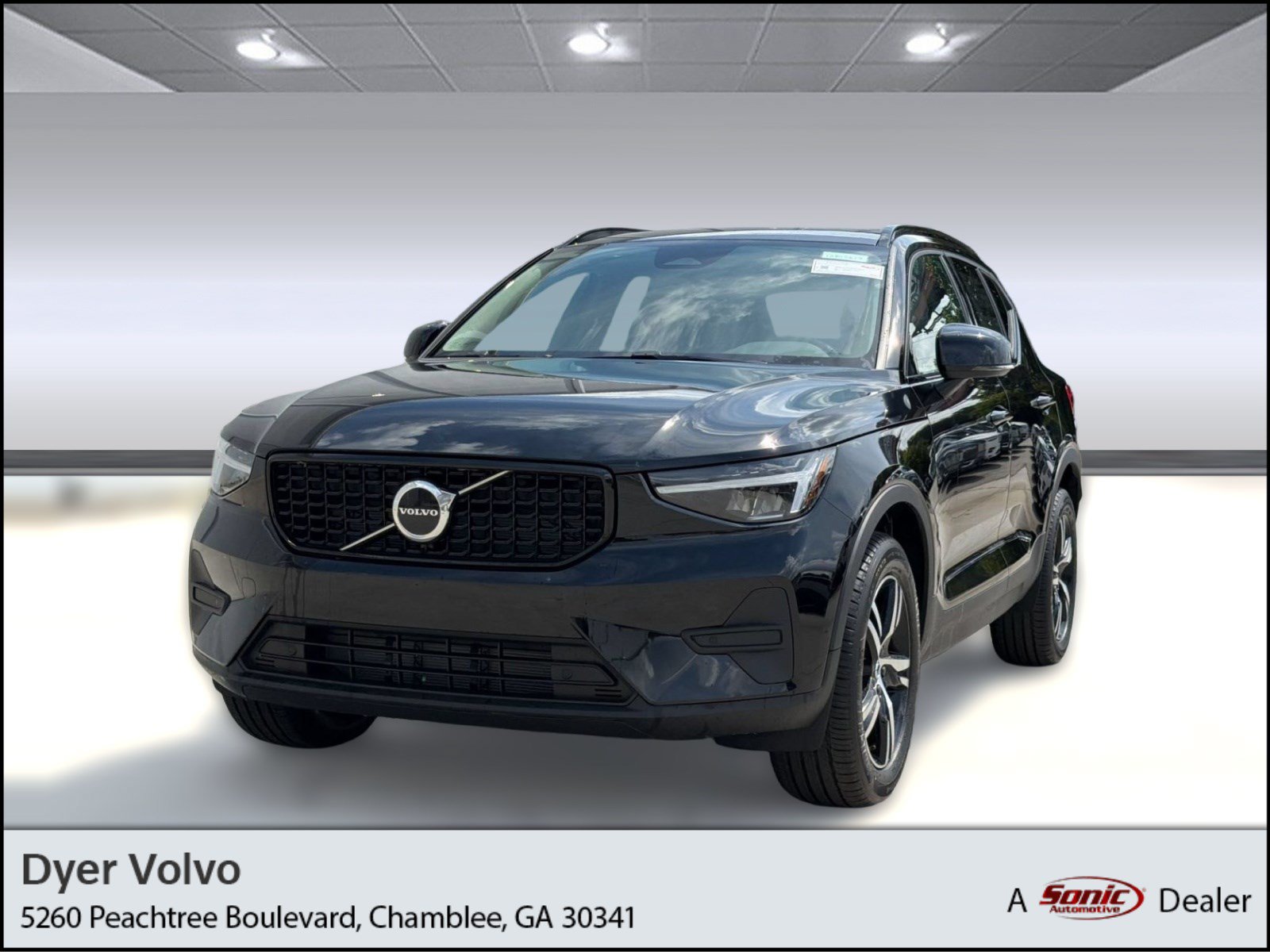 New 2026 Volvo XC40 B5 Core w/ Climate Package AWD/4WD image 1