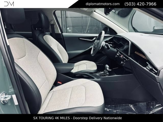Used 2023 Kia Niro SX Touring FWD image 20