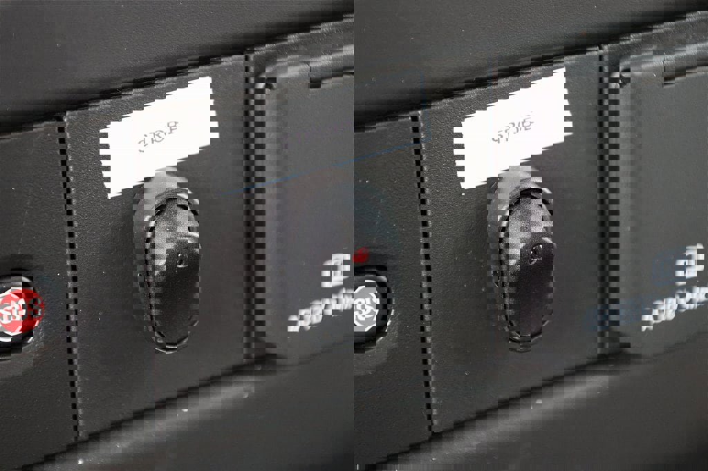 New 2025 Chevrolet Express 3500 w/ Power Convenience Package image 29