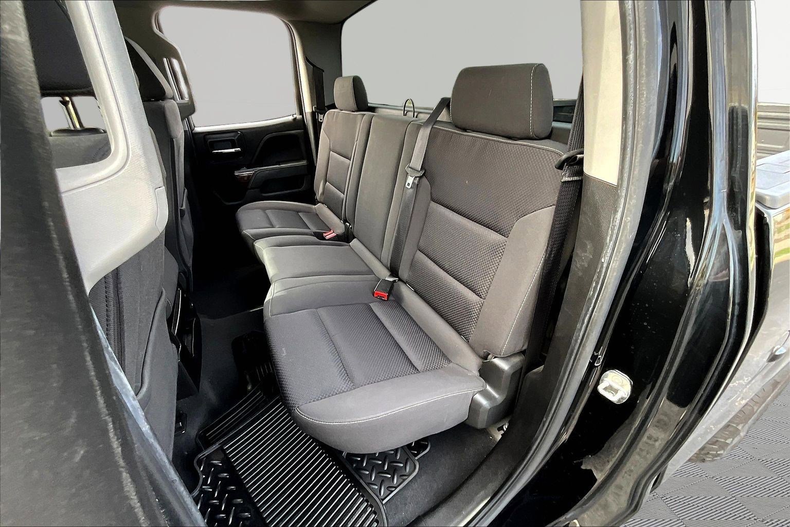 Used 2019 GMC Sierra 1500 SLE w/ SLE Value Package image 21