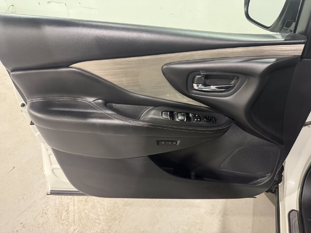 Used 2017 Nissan Murano SL AWD/4WD image 17