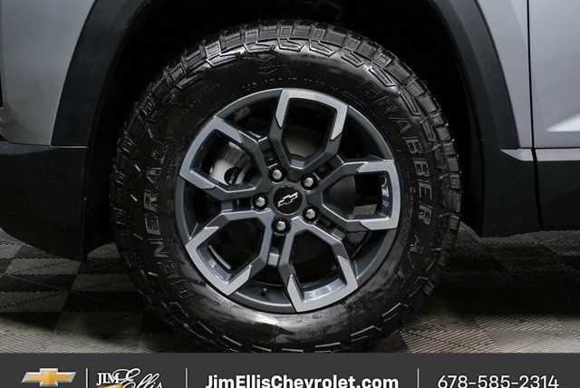 New 2026 Chevrolet Equinox ACTIV w/ Convenience Package III image 36