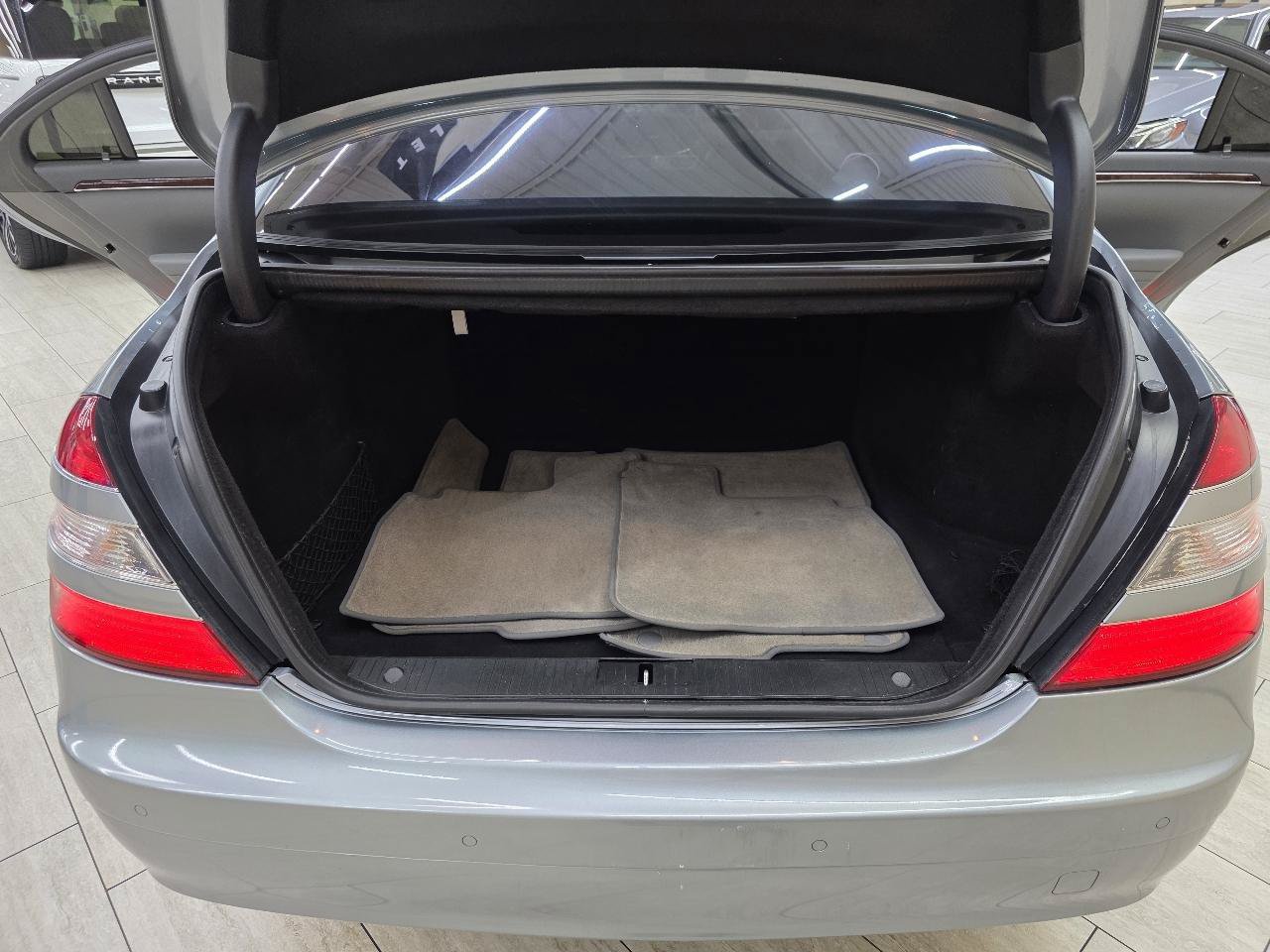 Used 2008 Mercedes-Benz S 550 image 13