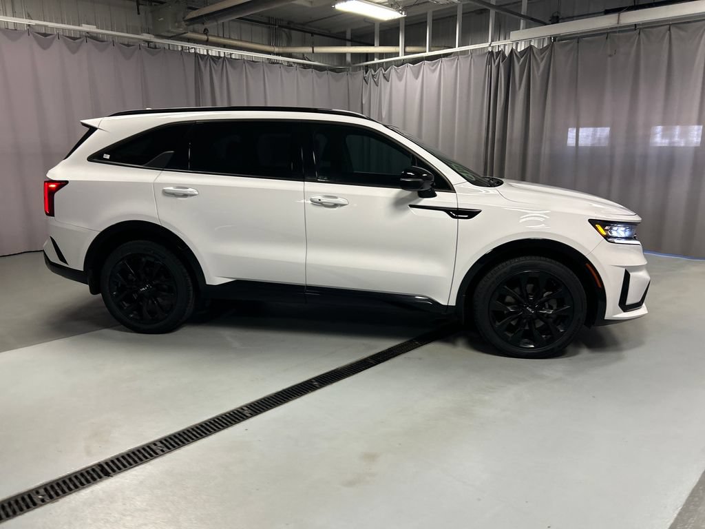 Used 2023 Kia Sorento SX FWD image 8
