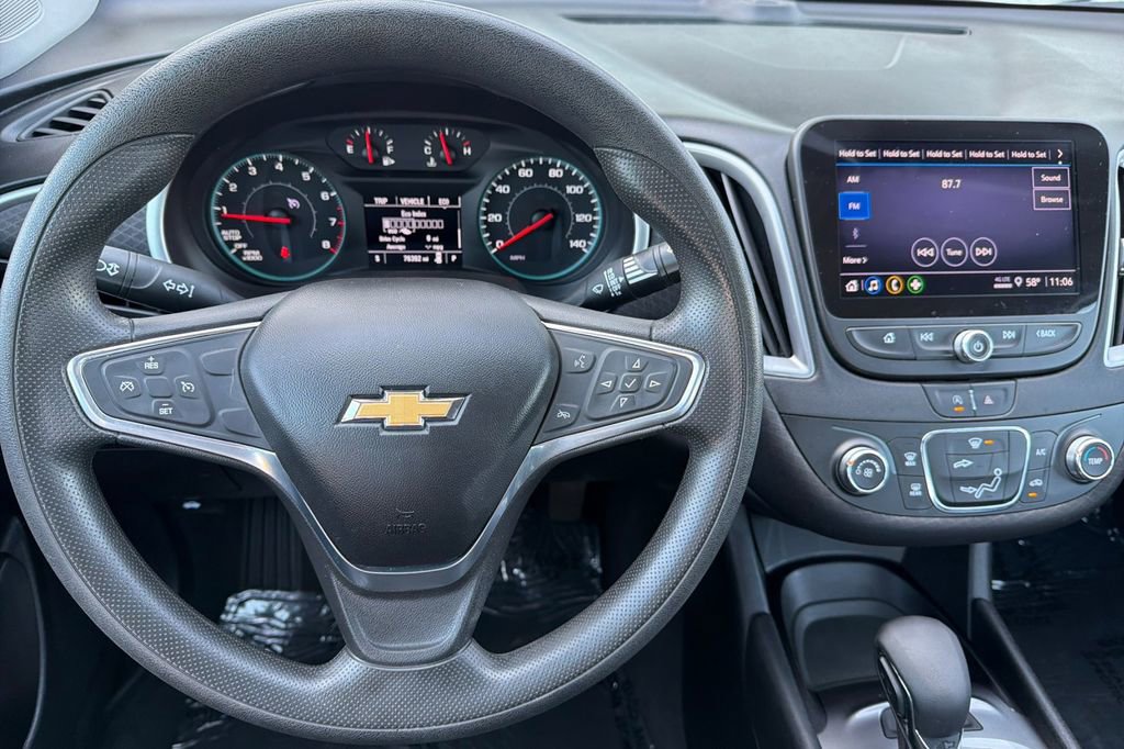 Used 2021 Chevrolet Malibu LS image 13