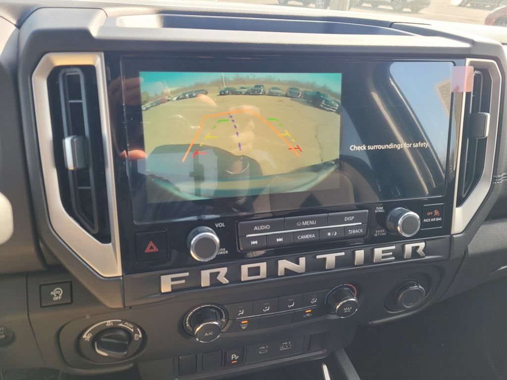 New 2026 Nissan Frontier SV w/ Tow Package AWD/4WD image 9