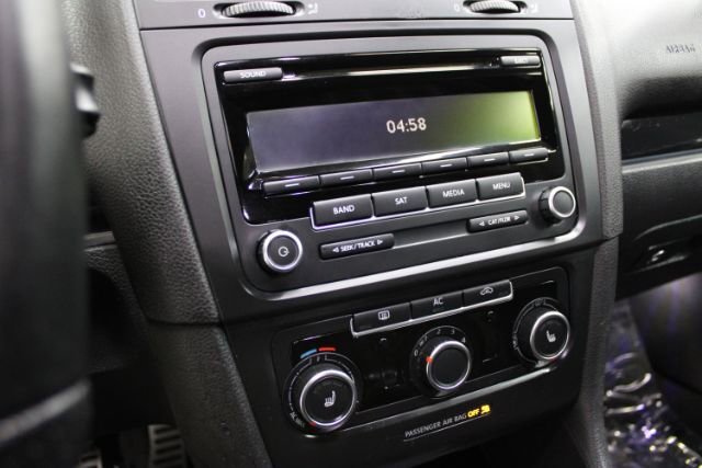 Used 2012 Volkswagen GTI 4-Door FWD image 15