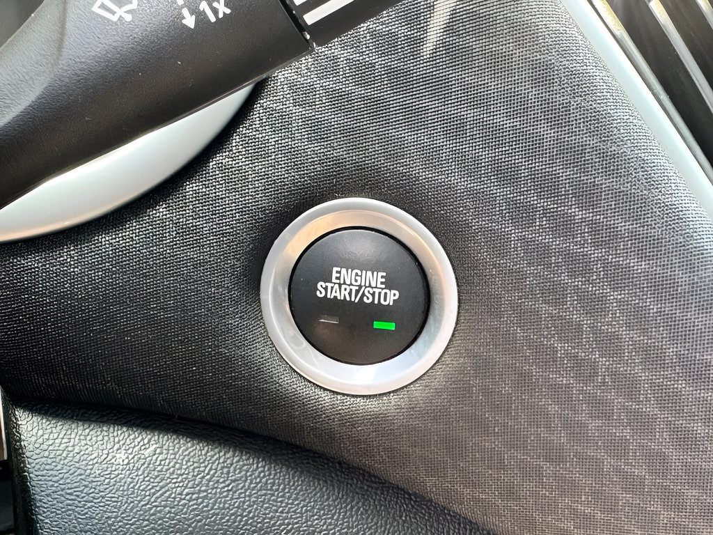 Used 2024 Chevrolet Malibu LT FWD image 19