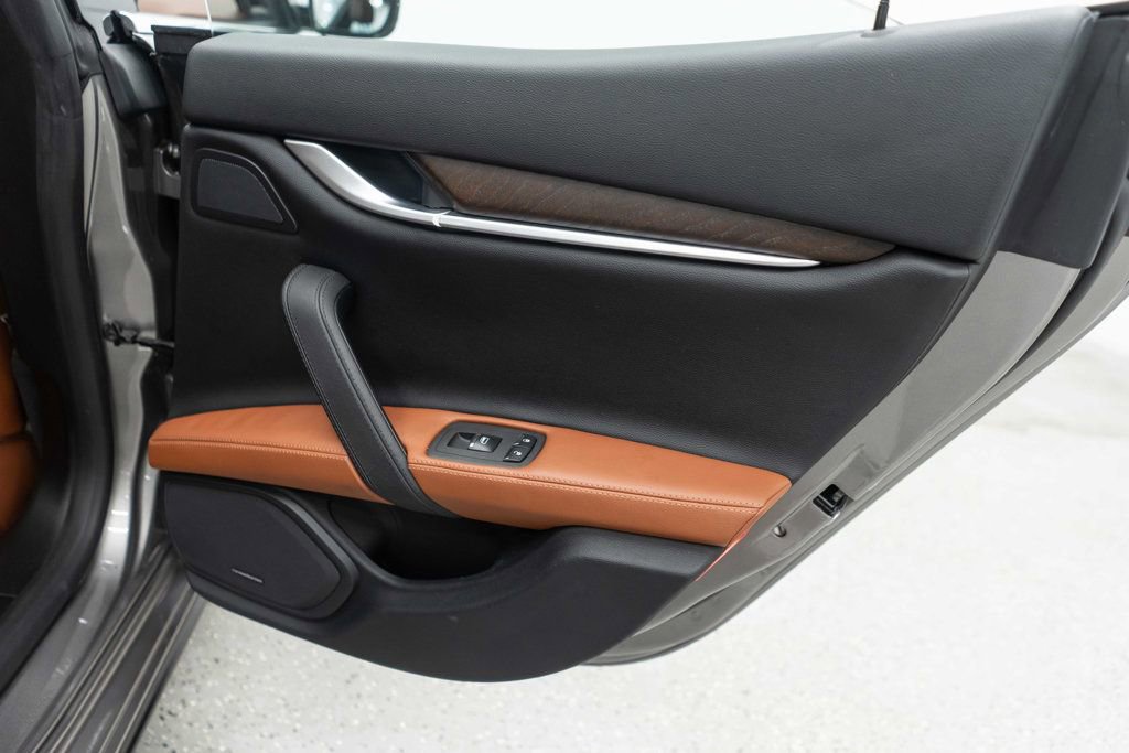Used 2016 Maserati Ghibli S Q4 image 25