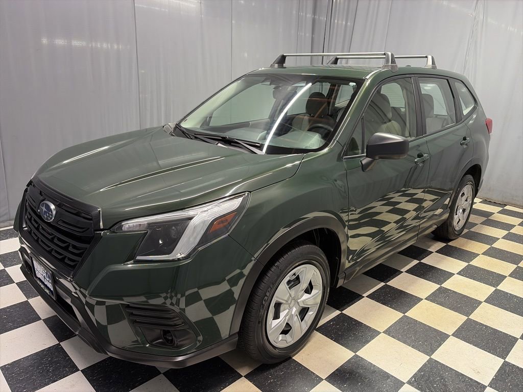 Certified 2023 Subaru Forester AWD/4WD image 1