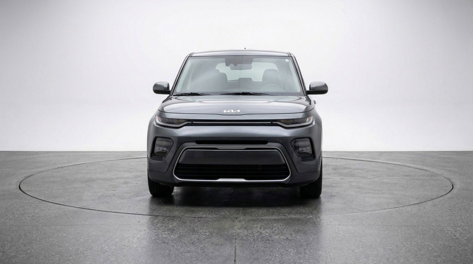 Used 2025 Kia Soul LX w/ LX Technology Package image 2