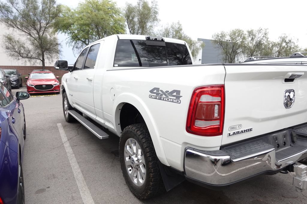 Used 2019 RAM 2500 Laramie AWD/4WD image 2