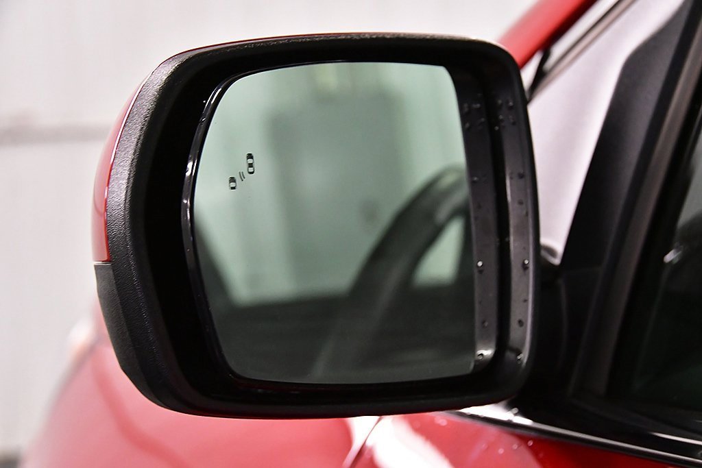 Used 2024 Ford Edge SEL w/ Convenience Package image 14