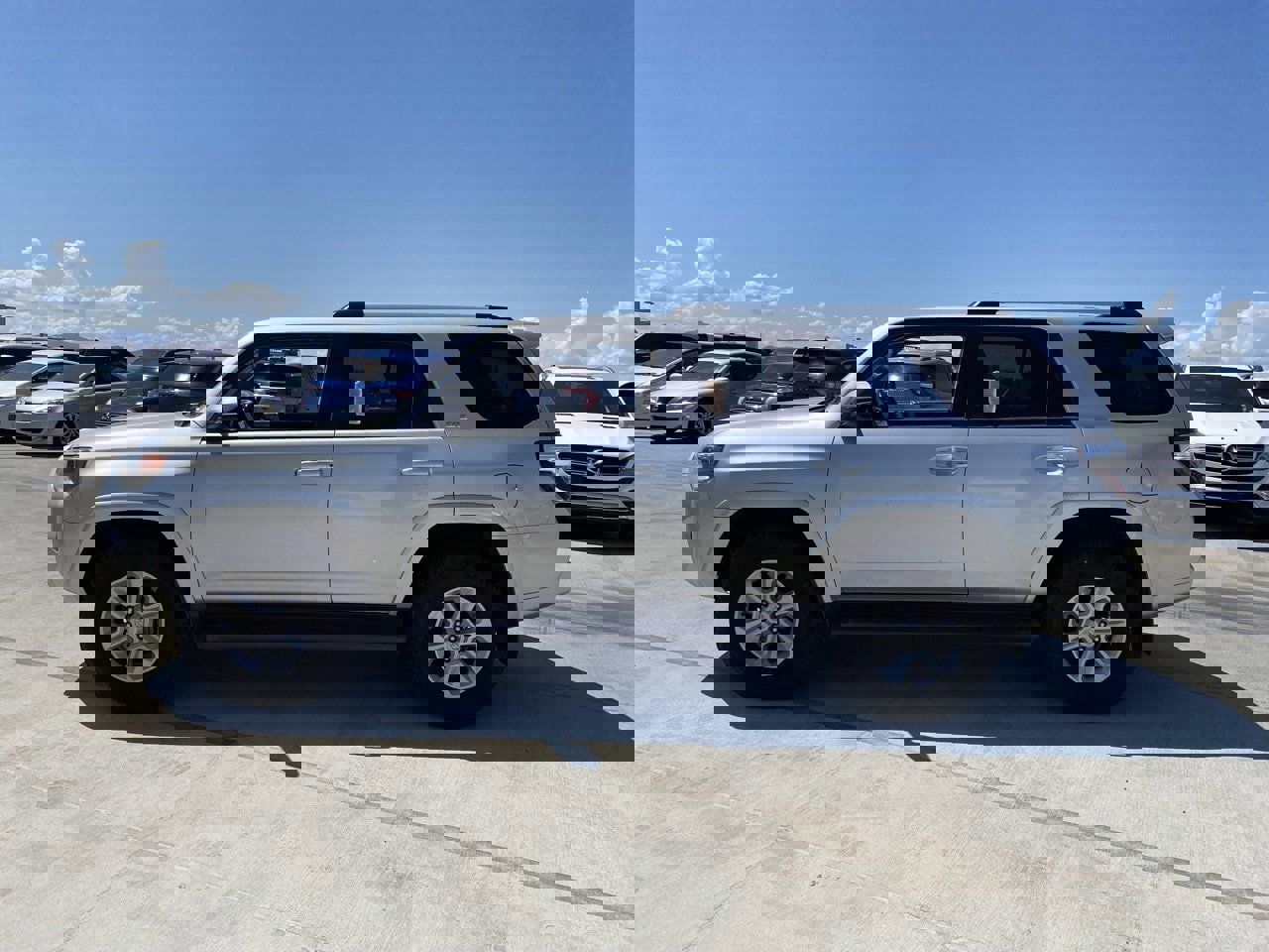 Used 2021 Toyota 4Runner SR5 Premium image 5