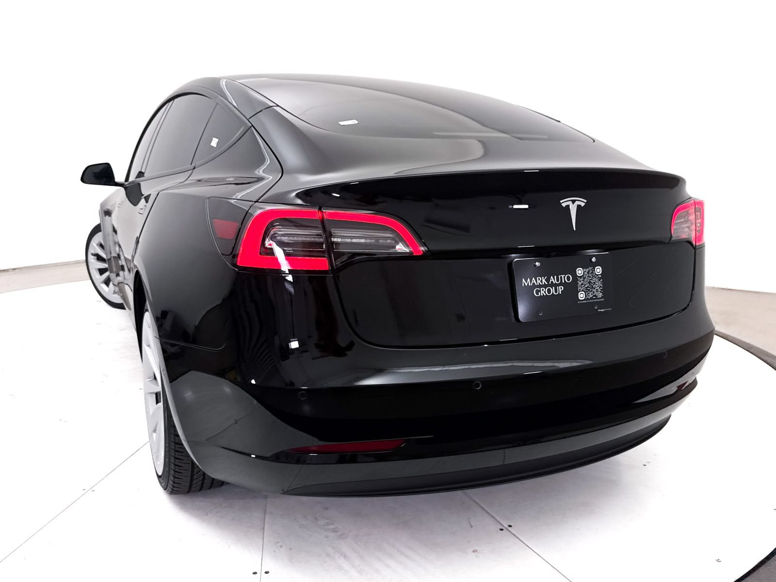 Used 2022 Tesla Model 3 RWD image 8