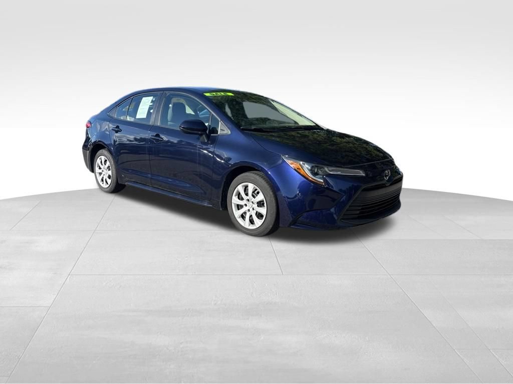 Used 2024 Toyota Corolla LE FWD image 9