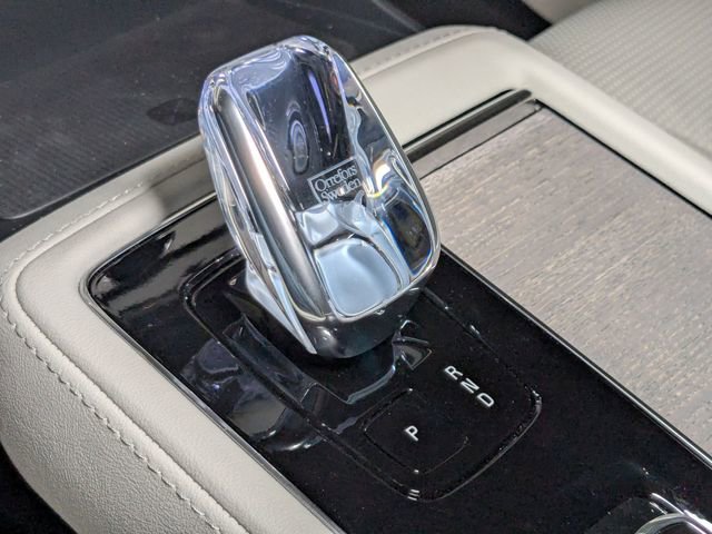 New 2026 Volvo XC90 B6 Ultra w/ Protection Package image 20