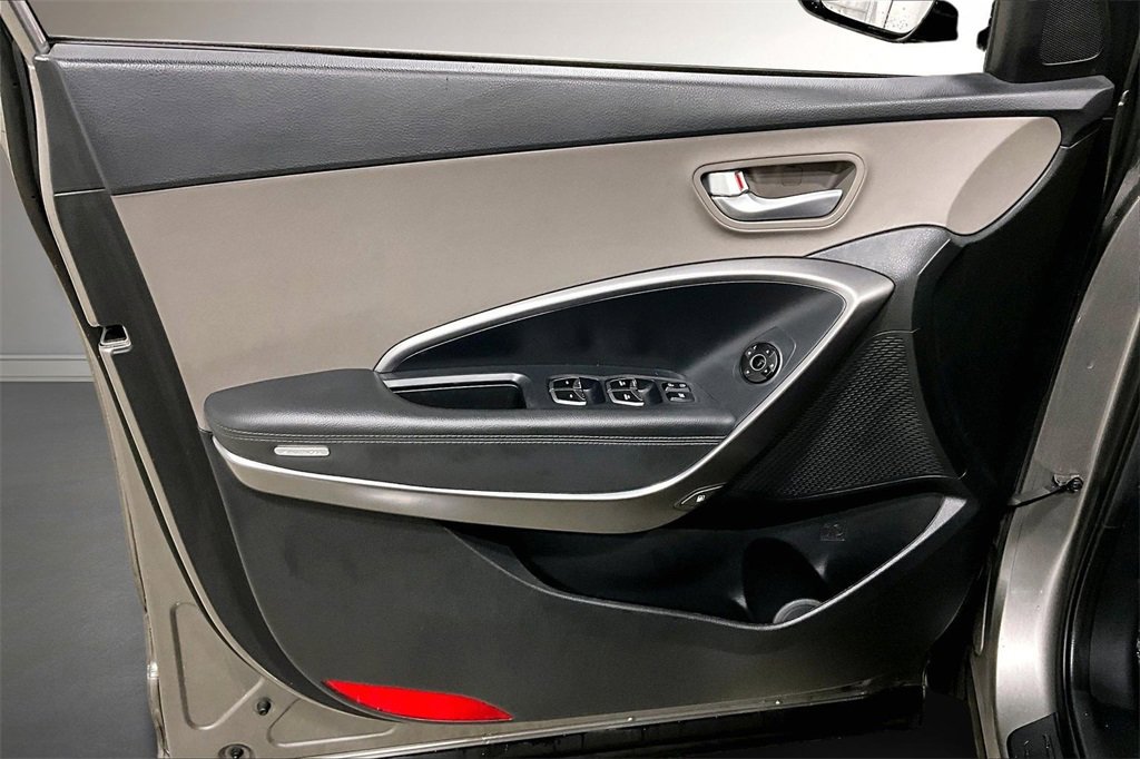 Used 2018 Hyundai Santa Fe Sport w/ 2.4L Value Package 02 image 20