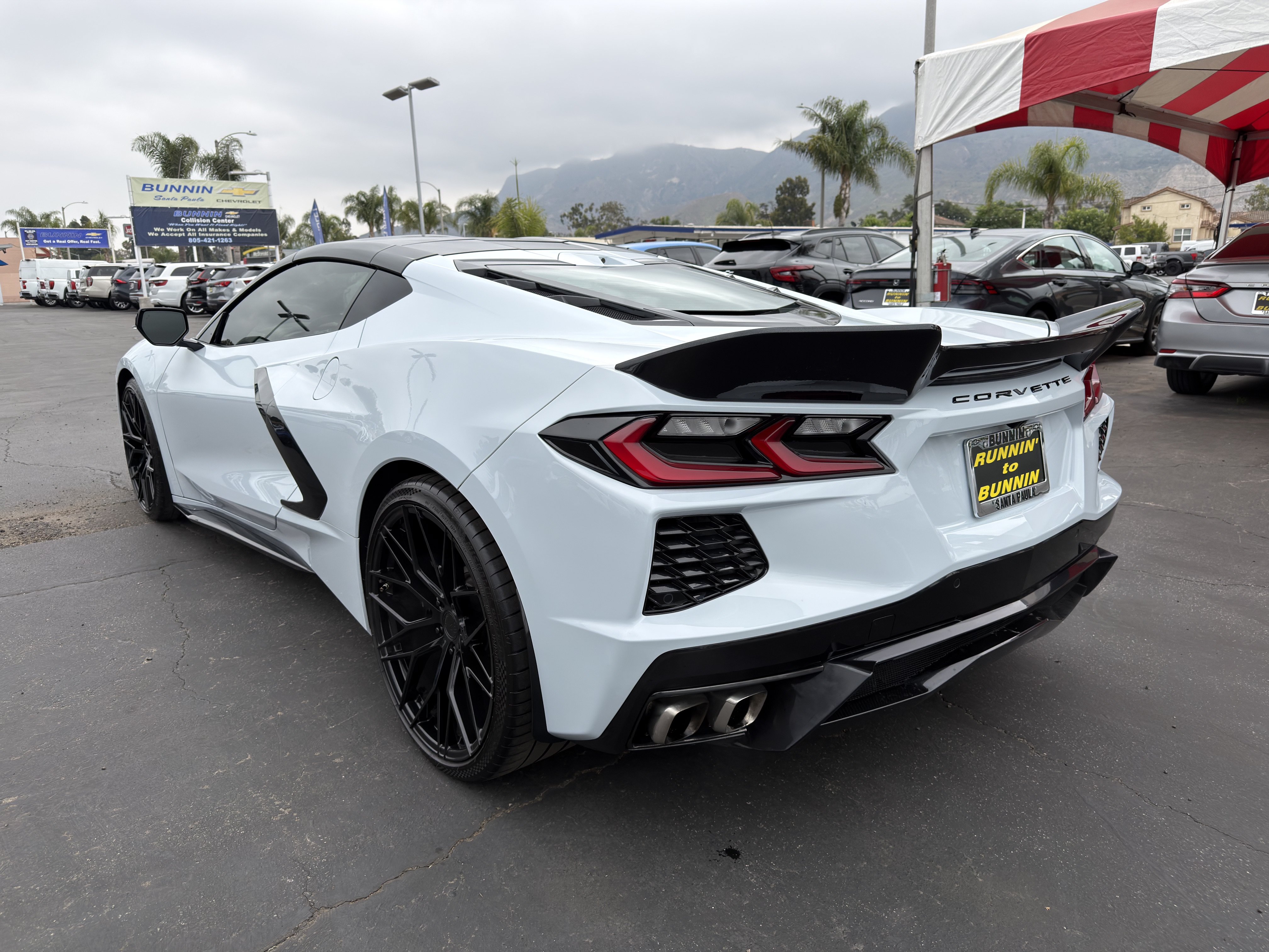 Used 2021 Chevrolet Corvette Stingray Premium Cpe w/ Z51 Performance Package RWD image 6