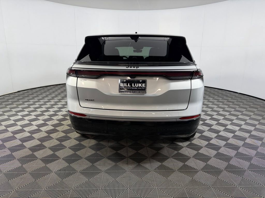 Used 2025 Jeep Wagoneer S Launch Edition image 6