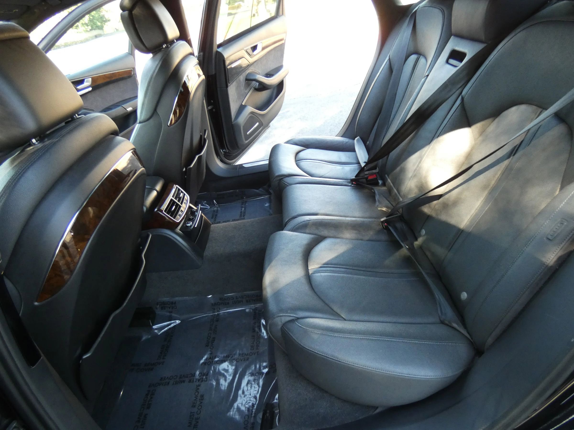 Used 2015 Audi A8 L 4.0T image 53