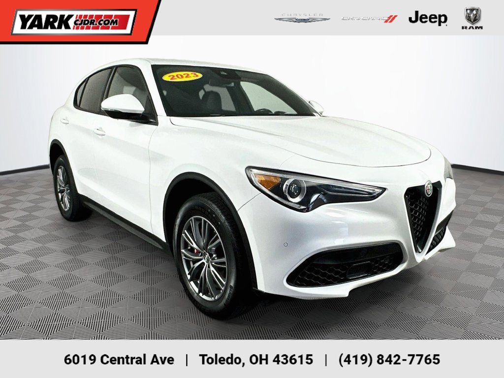 Used 2023 Alfa Romeo Stelvio Sprint