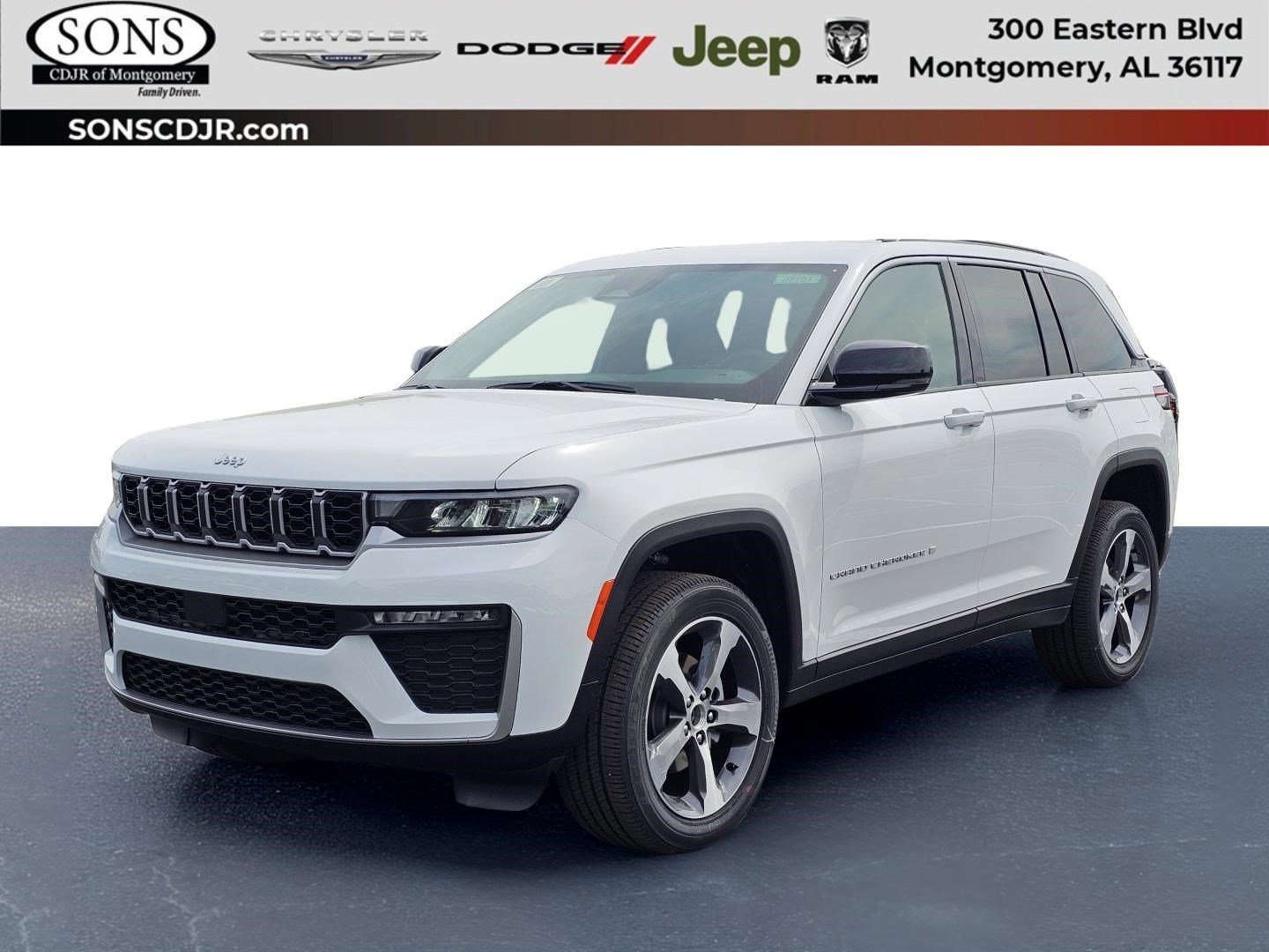 New 2026 Jeep Grand Cherokee Limited RWD image 1