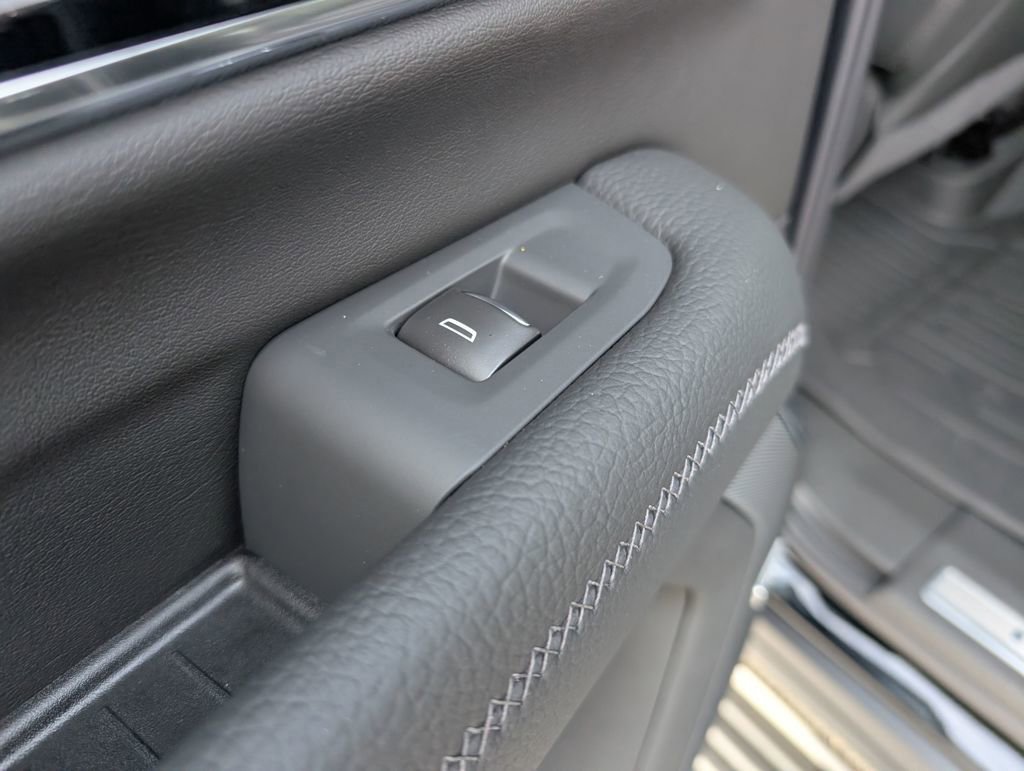 New 2026 GMC Yukon XL Denali w/ Sun & Power Step Package image 11