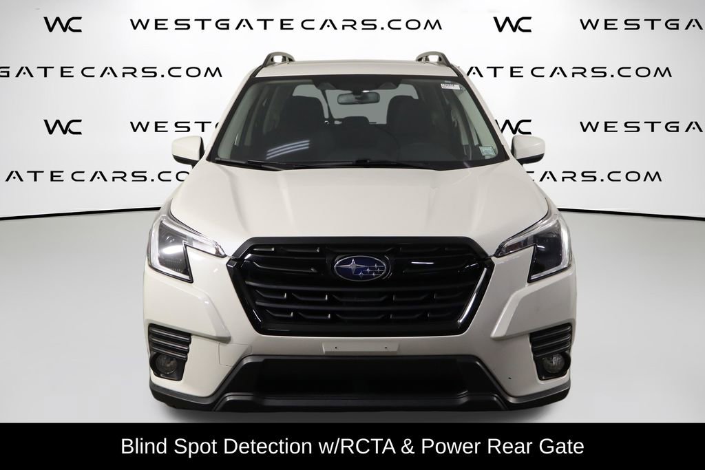 Used 2023 Subaru Forester Premium image 2